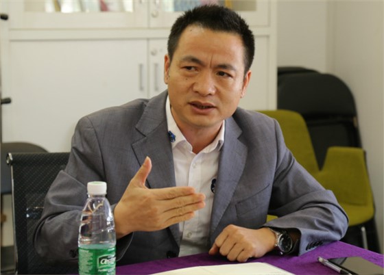 深圳城市服務(wù)商：加盟左右手，實(shí)現(xiàn)專(zhuān)業(yè)化信息化轉(zhuǎn)型