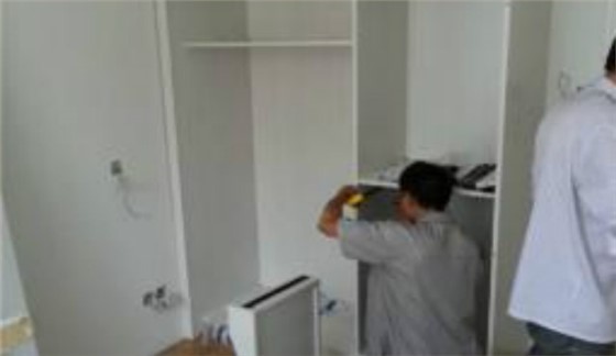 衣柜安裝公司哪個好，衣柜安裝公司現(xiàn)在的情況