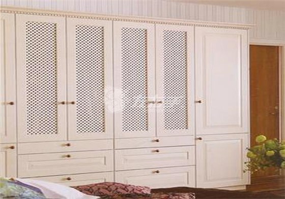 建議不要用吸塑板做柜門(mén) 建議不要用吸塑板做柜門(mén)