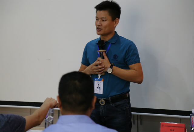 左右手-創(chuàng)業(yè)、合伙、共贏的家裝平臺！