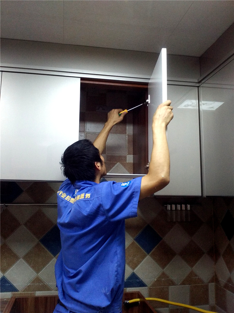 櫥柜安裝步驟大披露，不知道的趕緊收藏起來(lái)