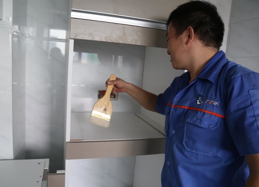 老鐵，這些定制家具的問題扎心了嗎？