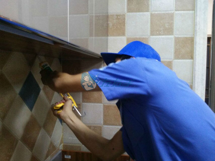 專業(yè)家具維修服務由左右手家居安裝平臺提供2