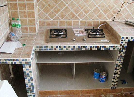 磚砌櫥柜的優(yōu)點(diǎn)和缺點(diǎn)是什么？磚砌櫥柜安裝注意事項(xiàng)是什么？