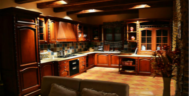 選擇實(shí)木櫥柜么樣，實(shí)木櫥柜有什么優(yōu)缺點(diǎn)？