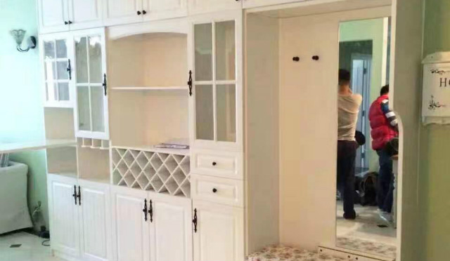 131衣柜鏡子怎么安裝最好，衣柜鏡子安裝步驟是什么