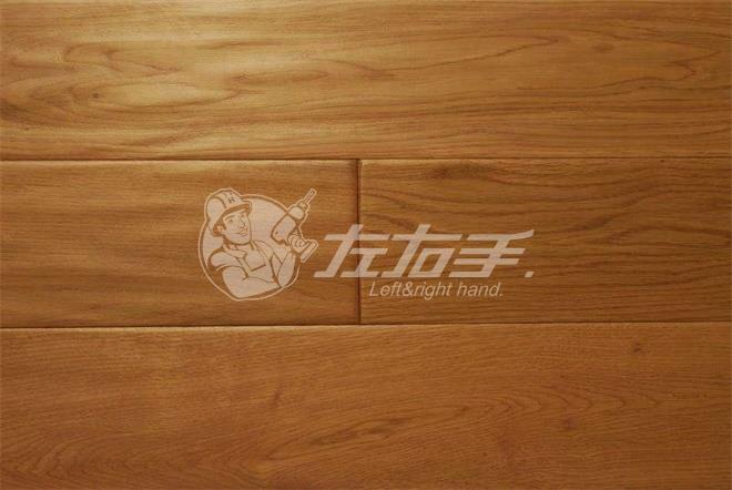 實(shí)木復(fù)合地板的優(yōu)缺點(diǎn) 實(shí)木復(fù)合地板的優(yōu)缺點(diǎn)