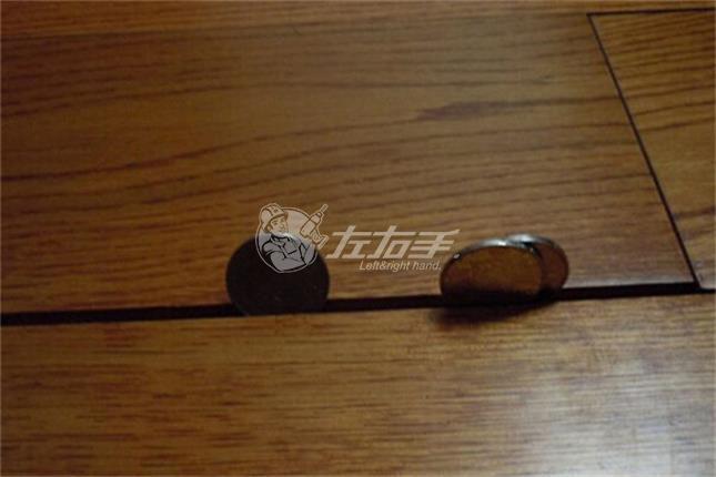 木地板開(kāi)縫自己能修復(fù)嗎？有什么技巧