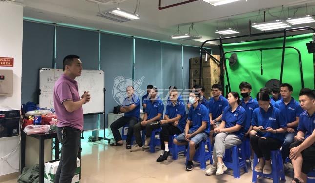 定制行業(yè)首創(chuàng) | 師傅完工，即可提現(xiàn)，24小時到賬！