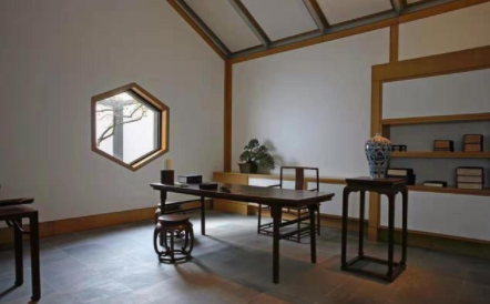 37度生活家居館：空間太小？家居定制給你“擴(kuò)容”