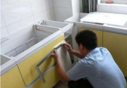 泉州家具維修材料：家具維修行情怎么樣，要怎么賺錢？