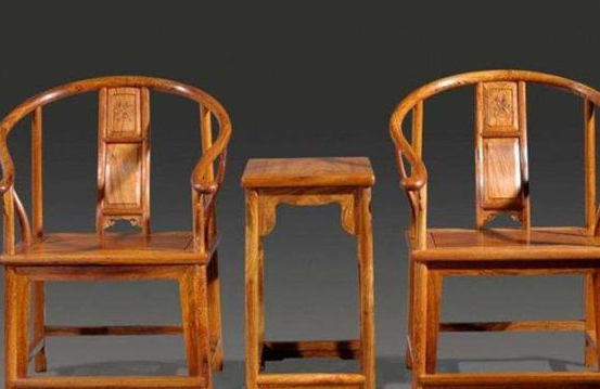 中國(guó)新古典家具：新中式紅木家具vs古典紅木家具 保值選哪個(gè)？