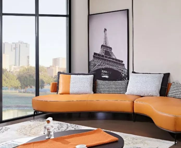 現(xiàn)代沙發(fā)定做，教你如何進行皮沙發(fā)的日常保養(yǎng)