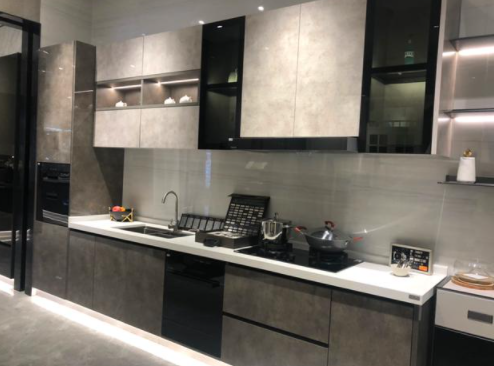 氧化鋁中密度纖維板：定制櫥柜全面攻略，舒適好用的櫥柜這樣選就對了