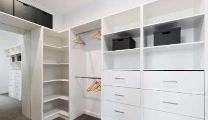 衣柜加盟布局：定制衣柜常見(jiàn)問(wèn)題，怎么計(jì)算定制衣柜價(jià)格？