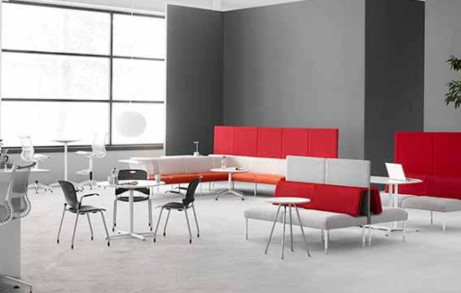 成都辦公室家具租賃：辦公室辦怎么擺放沙發(fā)辦公椅，沙發(fā)會議椅擺放有何講究?