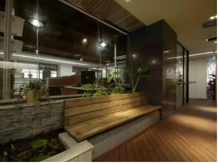 家具展廳裝修：家具展廳裝修設(shè)計(jì)有哪些技巧及注意事項(xiàng)？