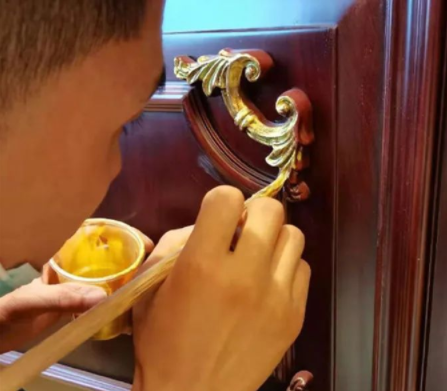 辦公家具維修培訓;家具維修要趁早，小不補，大來一尺五！