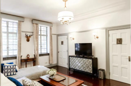 新房美式裝修;新房裝修，室內(nèi)木門(mén)該如何選？