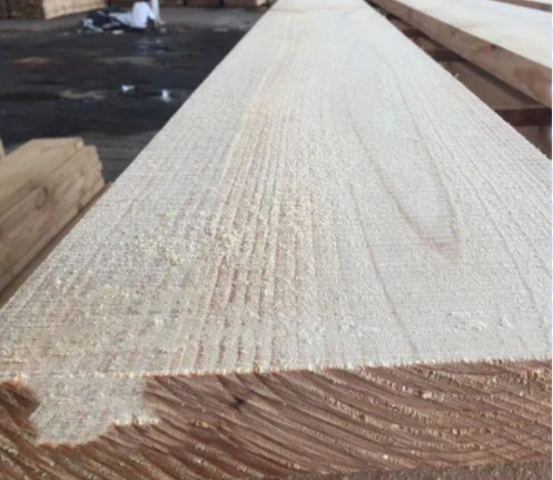 松木家具的優(yōu)缺點，輻射松木建筑木方的優(yōu)缺點?