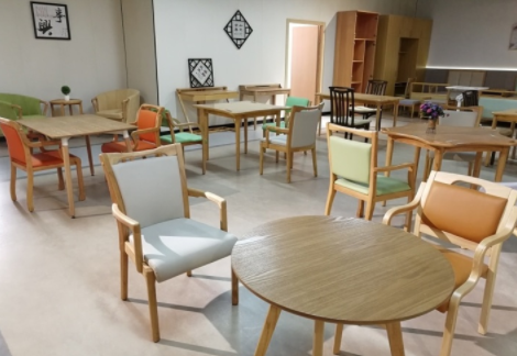 社會老齡化問題，怎么設(shè)計(jì)適老化桌子和椅子？