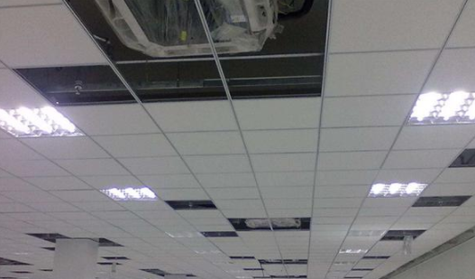 家裝施工工藝：吊頂材料有哪些？硅鈣板吊頂施工方法