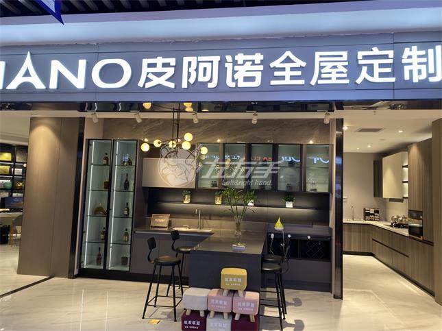 一口氣跑遍整個(gè)深圳的家居賣場(chǎng)，一招解決了商家的燃眉之急