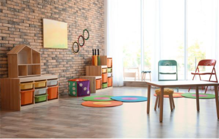 鋁制品深加工：鋁制家具環(huán)保無(wú)污染，會(huì)取代木質(zhì)家具嗎？