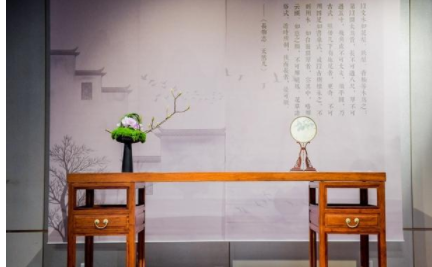 中國紅木古典家具體現(xiàn)了怎樣的生活藝術(shù)？