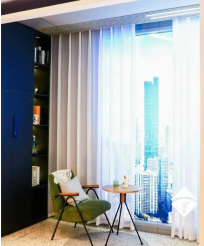 蘭州全鋁家居加盟：全鋁家居為何今年大力開發(fā)陽臺柜？