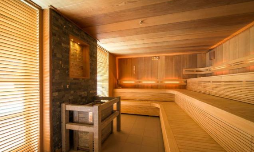 桑拿板吊頂如何施工？閣樓吊頂安裝事項(xiàng)有哪些？