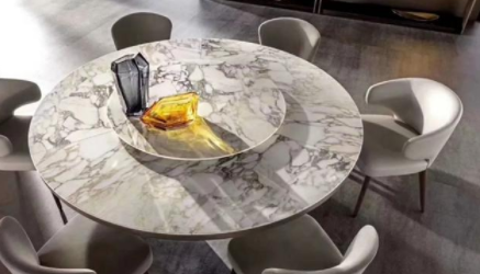 大理石臺(tái)面翻新：天然大理石家具，白色永遠(yuǎn)都是主色調(diào)。