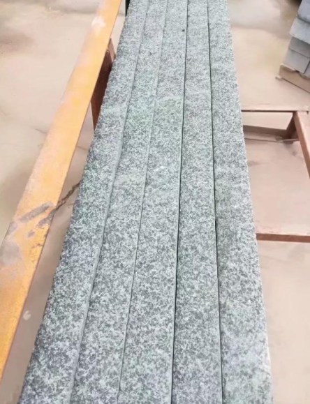 花崗巖石材種類：森林綠花崗巖產(chǎn)地及石材特點與應(yīng)用領(lǐng)域介紹