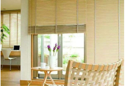 窗簾定做安裝;如何正確選購、安裝卷簾窗簾？卷簾窗簾的清洗保養(yǎng)又有哪些技巧？