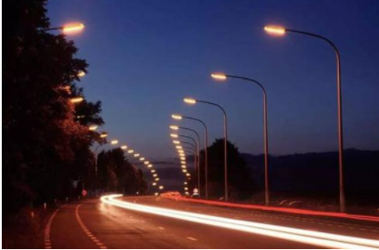 城市夜景照明設(shè)計(jì)：家庭燈具照明設(shè)計(jì)如何設(shè)計(jì)？燈具搭配如何利用？