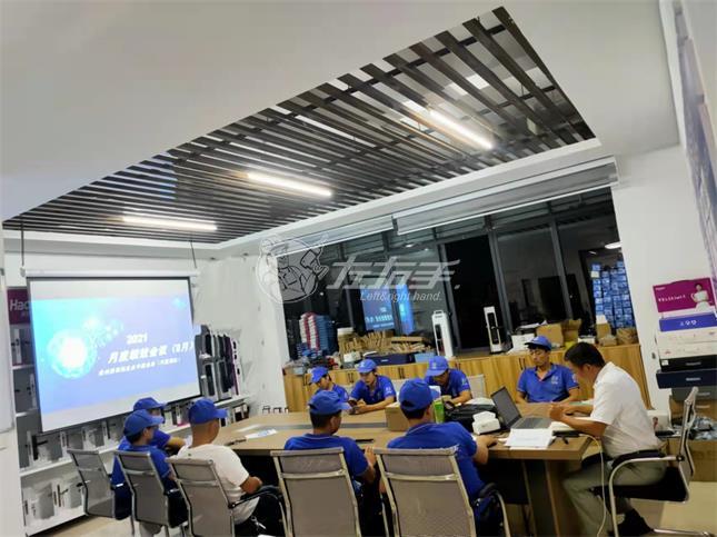 個人品牌和公司口碑同步打造，拿下“小圈”，進一步影響“大圈”