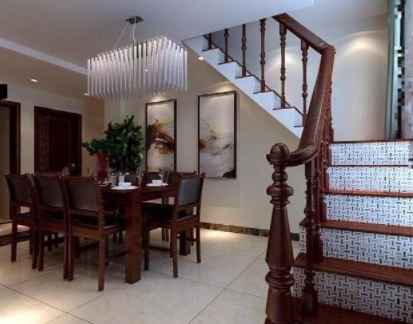 家裝餐廳設(shè)計：中式餐廳裝修效果圖 每一個細(xì)節(jié)都在向你傾訴她的情感