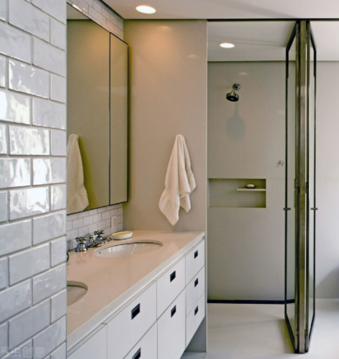 古典浴室柜風(fēng)格：超實用浴室柜選購指南，手把手教你選