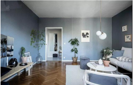 家庭室內(nèi)裝修材料：室內(nèi)裝修時(shí)，如何應(yīng)對(duì)墻紙產(chǎn)生的色差？