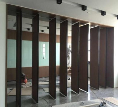 屏風(fēng)隔墻設(shè)計要點,屏風(fēng)隔墻裝修注意事項!