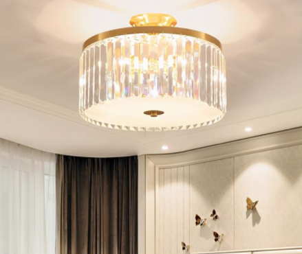 水晶玻璃吸頂燈：家用吸頂燈什么材質(zhì)好？