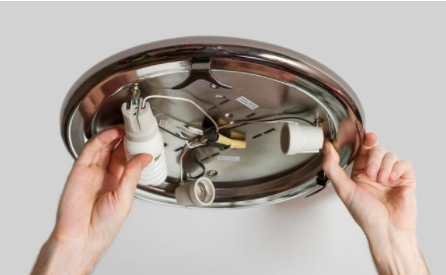 【歐普吸頂燈安裝】吸頂燈怎么安裝？學(xué)會(huì)了5個(gè)安裝步驟，自己也可以安裝