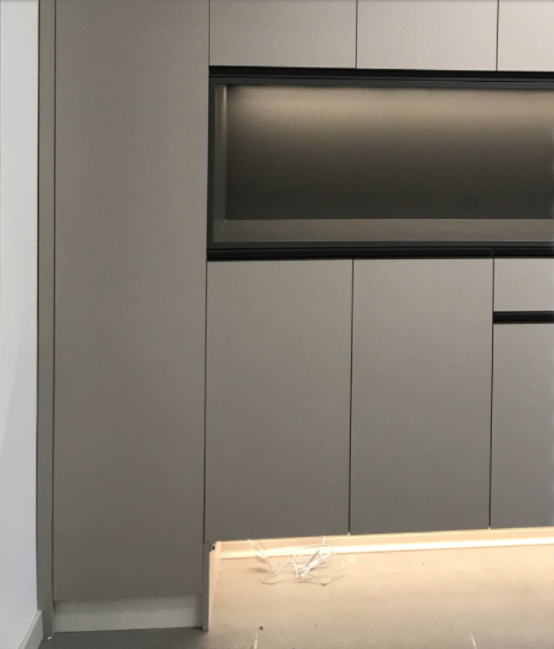 上海定制家具衣柜：定制衣柜需什么五金件 挑選五金的注意事項(xiàng)有哪些？