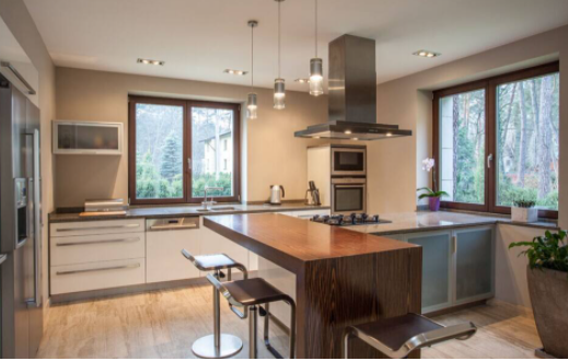 【商業(yè)廚房隔斷設(shè)計(jì)】廚房裝修設(shè)計(jì)要點(diǎn)，打造溫馨實(shí)用的小廚房