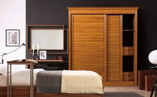 全鋁家居加盟：全鋁衣柜多少錢一平方？全鋁衣柜的優(yōu)缺點