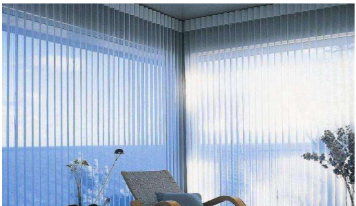 【深圳電動窗簾配件】家用電動窗簾介紹，電動遙控窗簾分類