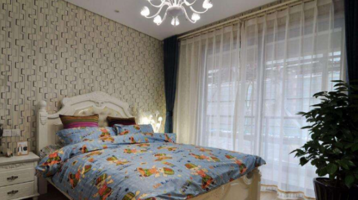 【布藝窗簾搭配】怎么窗簾選購，主臥室窗簾什么顏色好？